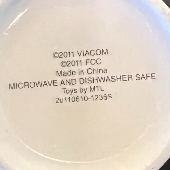 Set of 2 SpongeBob Squarepants Ceramic Mugs 2011 and 2012 VIACOM ~ Nickelodeon - Picture 8 of 10